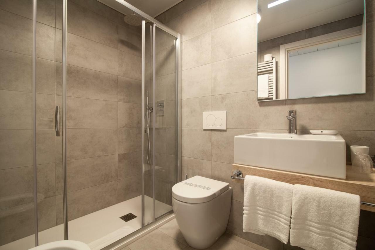 Hotel Albergo Milano Mendrisio Exterior foto